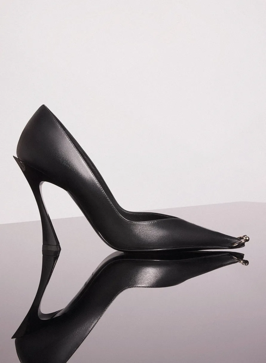 Shoes|MUGLER black leather piercing fang 95 pump