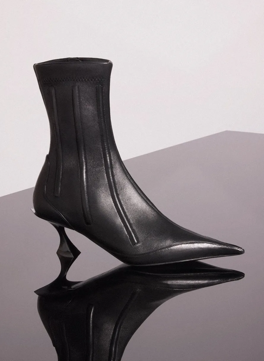 Shoes|MUGLER black boned leather fang 55 ankle boots