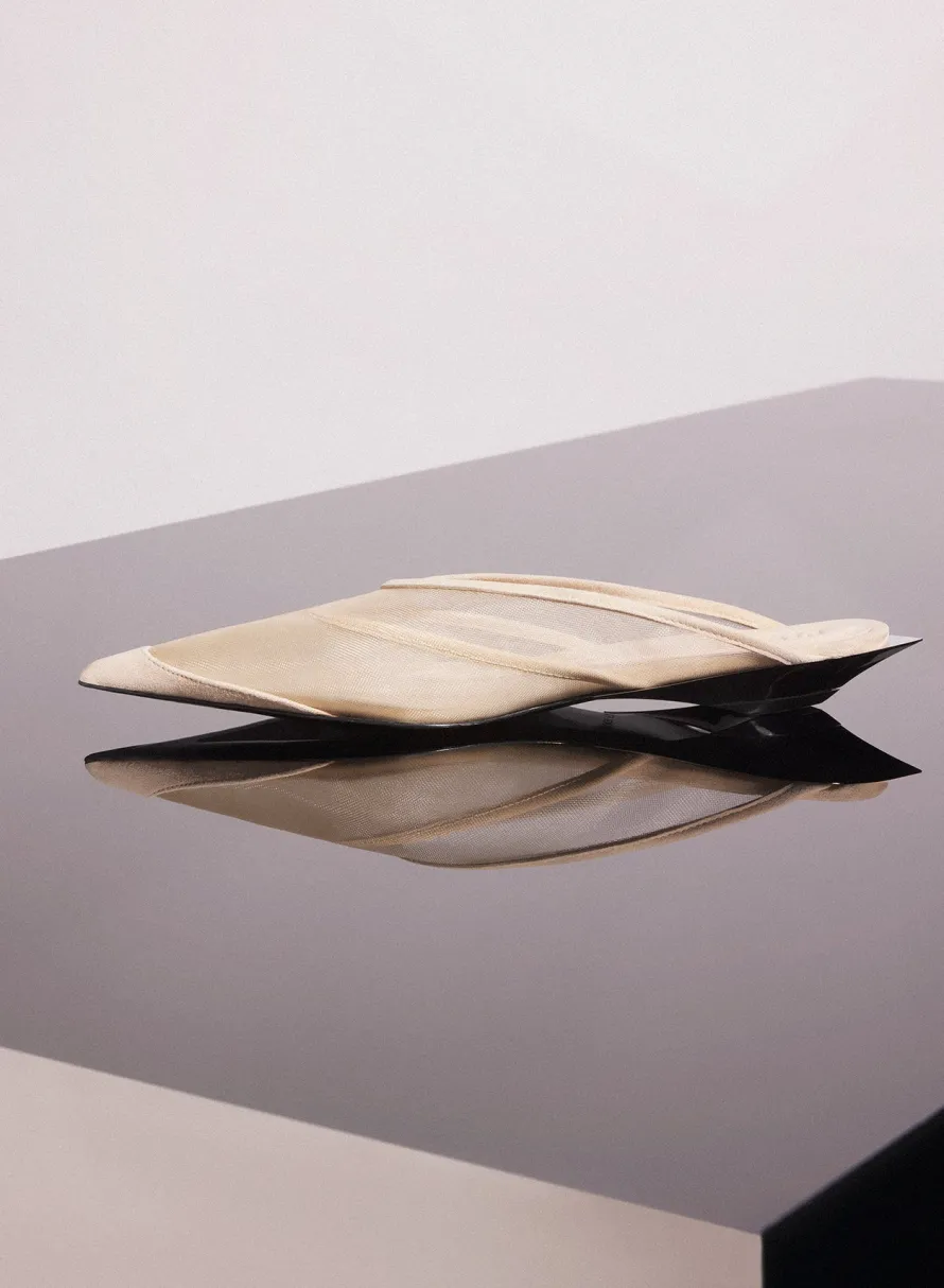 Shoes|MUGLER tan mesh fang flat mules